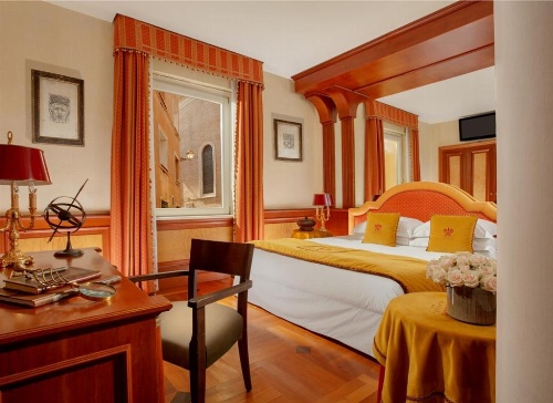 Bio Hotel Raphael - Relais & Châteaux image 3