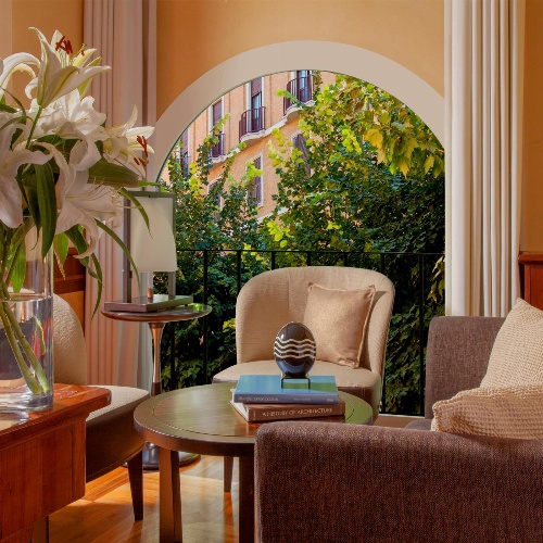 Bio Hotel Raphael - Relais & Châteaux image 4